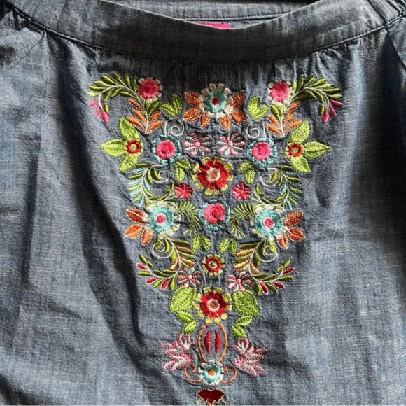 MACBETH Collection Chambray All Day Floral Embroidered Blue Off Shoulder Sz XS - Picture 3 of 8